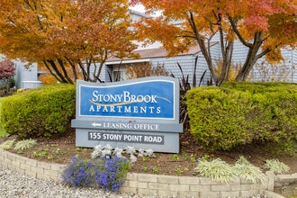 Stony Brook in Santa Rosa, CA - Building Photo - Building Photo