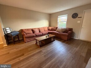 34 King Charles Cir in Rosedale, MD - Building Photo - Building Photo