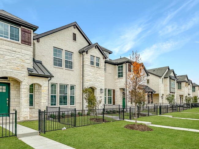 Villas at Bardin in Grand Prairie, TX - Foto de edificio - Building Photo