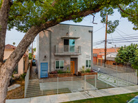 3417 Edgehill Dr in Los Angeles, CA - Building Photo - Building Photo