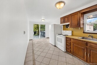 2088 Mullan Pl in Bronx, NY - Building Photo - Building Photo