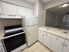 6505 Winfield Blvd in Margate, FL - Building Photo - Building Photo
