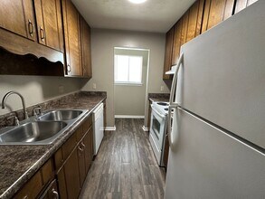 1519 Willow Bend Way in Tallahassee, FL - Building Photo - Building Photo