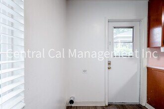 2000-2004 Bank St in Bakersfield, CA - Building Photo - Building Photo