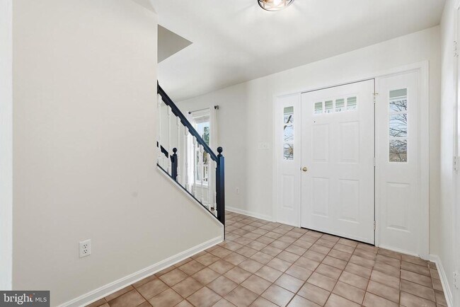 35298 Scotland Heights Rd in Round Hill, VA - Building Photo - Building Photo