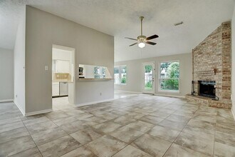3826 Carya Cir in Sugar Land, TX - Building Photo - Building Photo