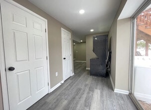 11206 Golden Meadow Ct in Germantown, MD - Building Photo - Building Photo