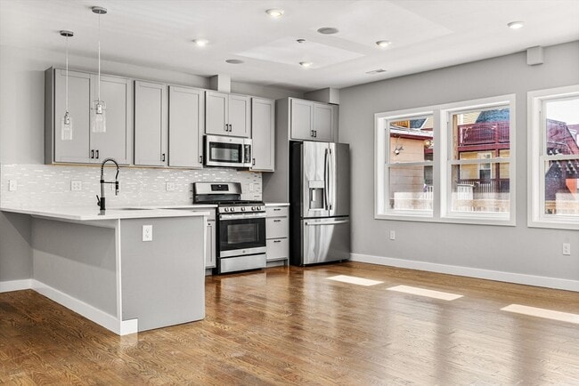 10 Ruthven Park in Boston, MA - Building Photo - Building Photo