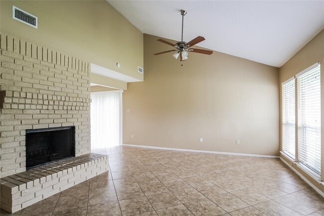 8510 Cookwood Dr in Houston, TX - Building Photo - Building Photo