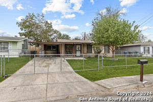 3327 K St in San Antonio, TX - Building Photo