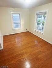 126 Duer St in North Plainfield, NJ - Building Photo - Building Photo