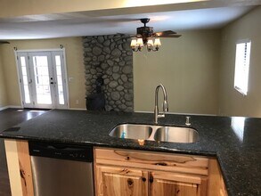 54707 Pine Crest Ave in Idyllwild, CA - Building Photo - Building Photo