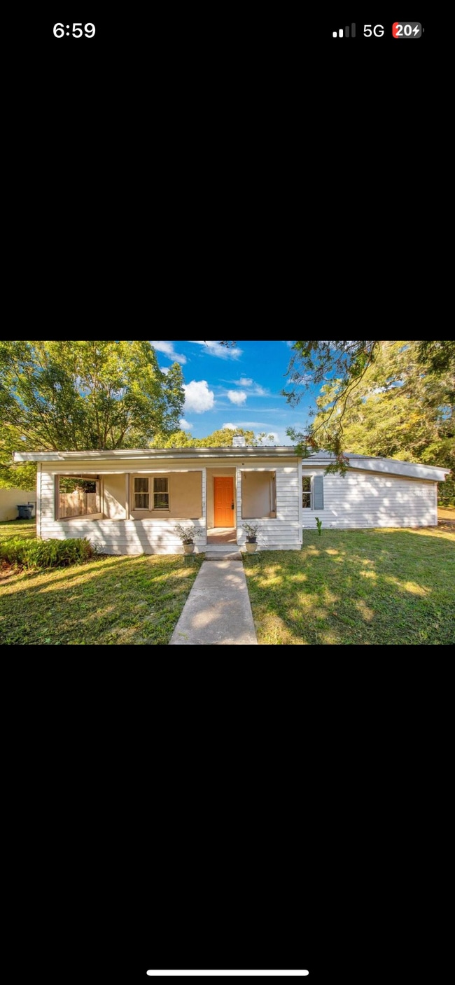 property at 413 E Kentucky Ave