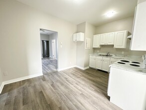 10 Cedar St in Saint John, NB - Building Photo - Building Photo