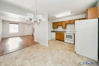 1508 Stowmarket Ct in Richmond, VA - Building Photo - Building Photo