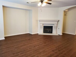 706 Tom Kite Dr in Round Rock, TX - Building Photo - Building Photo