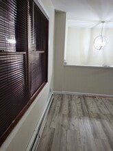 21 Workman Ave in Torrington, CT - Building Photo - Building Photo