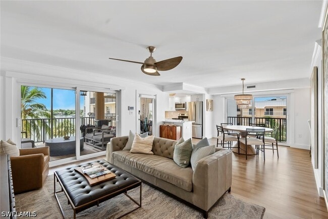 property at 3500 Gulf Shore Blvd N