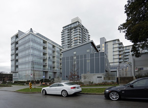 4852-4898 eldorado Mews in Vancouver, BC - Building Photo - Building Photo