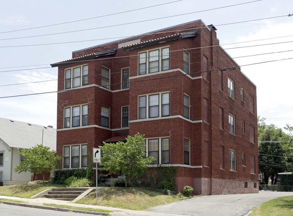 134 E 18th St in Tulsa, OK - Foto de edificio