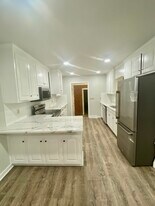 609 Sunset Ave in Apex, NC - Building Photo