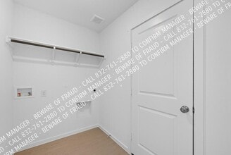 6433 Middlebury Dr in Princeton, TX - Foto de edificio - Building Photo
