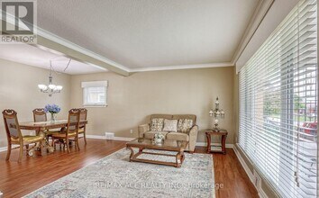 16 Marta Ave in Toronto, ON - Building Photo - Building Photo