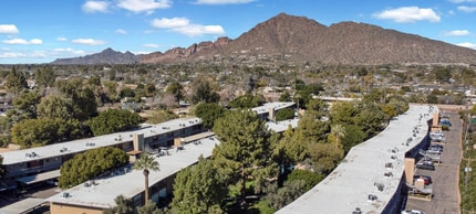 6125 E Indian School Rd, Unit 109 in Scottsdale, AZ - Foto de edificio - Building Photo