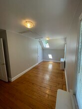 40 Butts St in Newton, MA - Foto de edificio - Building Photo