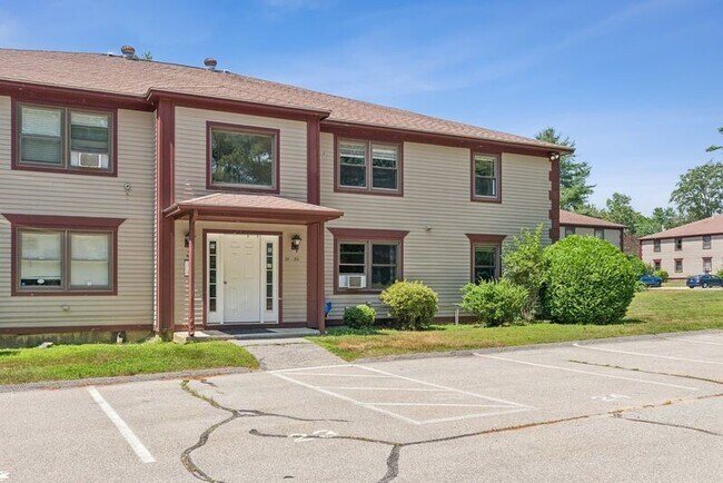 39 Smithwheel Rd in Old Orchard Beach, ME - Building Photo - Building Photo