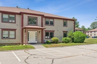 39 Smithwheel Rd in Old Orchard Beach, ME - Building Photo - Building Photo