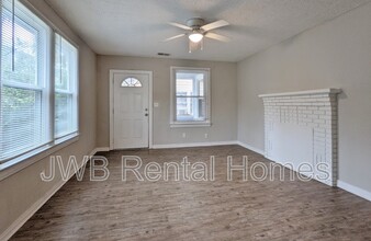834 Saranac St in Jacksonville, FL - Building Photo - Building Photo