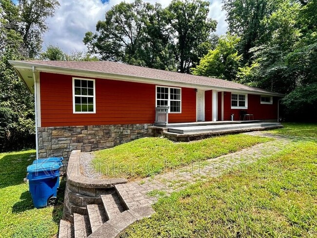 5 Gaylord Dr in Chattanooga, TN - Building Photo - Building Photo