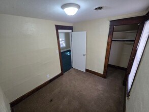414 Walbridge Ave in Toledo, OH - Building Photo - Building Photo