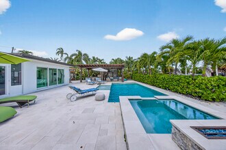 1730 NE 22nd Terrace in Fort Lauderdale, FL - Building Photo - Building Photo