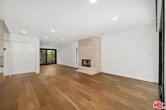 812 16th St in Santa Monica, CA - Building Photo - Building Photo