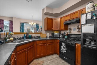 3922 Preston Dr in Yorkville, IL - Building Photo - Building Photo