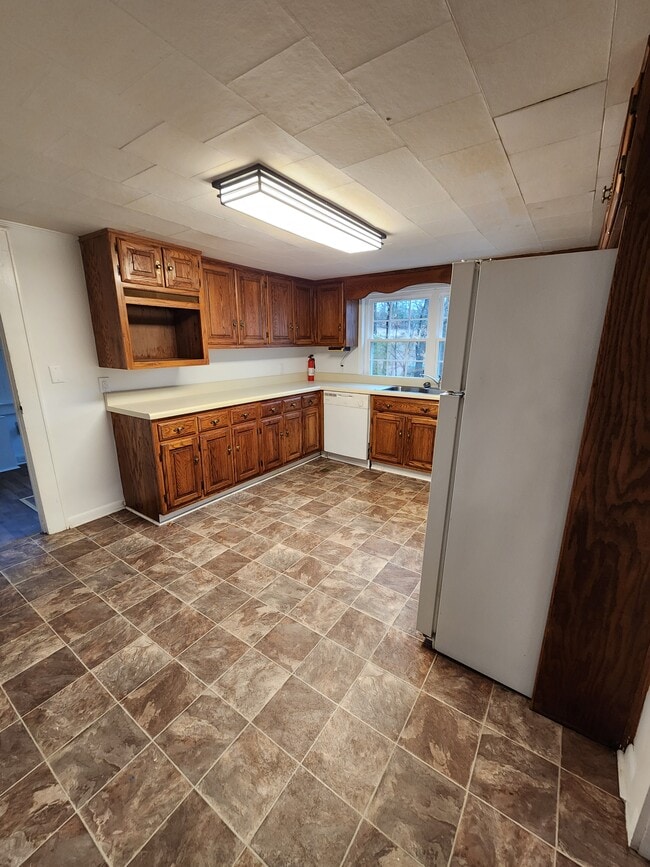 2000 Oxnard Rd in Athens, TN - Building Photo - Building Photo