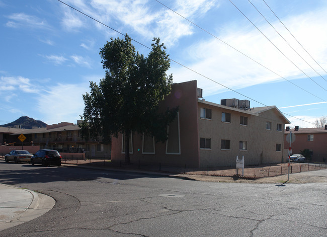 Parkview North in Phoenix, AZ - Foto de edificio - Building Photo