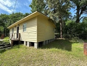 1403 Hamilton Ave in Trinity, TX - Building Photo - Building Photo