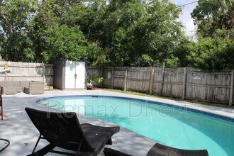 323 W Palm St in Lantana, FL - Building Photo - Building Photo
