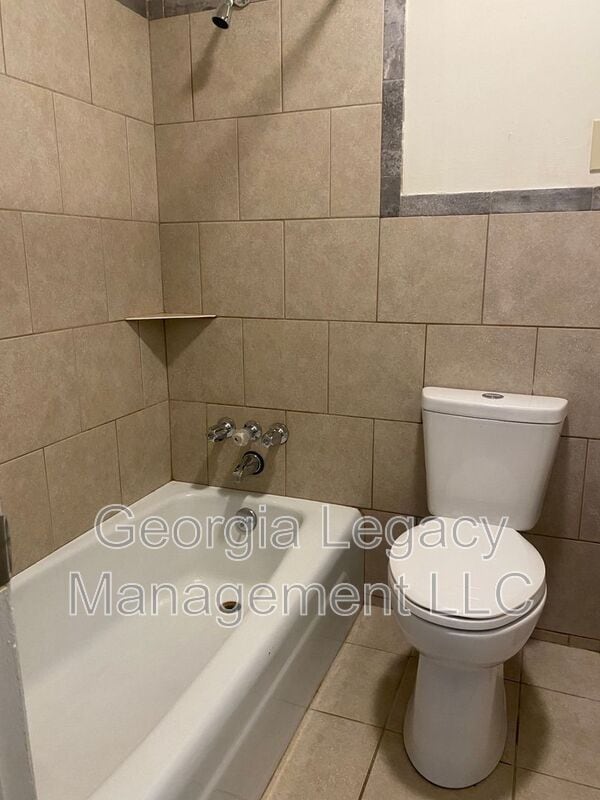 272 Lawrenceville St in Jefferson, GA - Building Photo - Building Photo