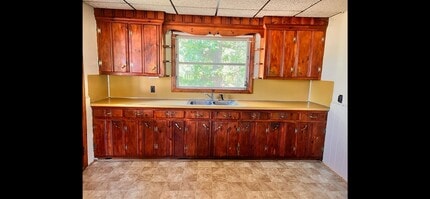 534 Speedway Rd in North Wilkesboro, NC - Building Photo - Building Photo