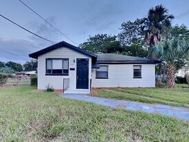 3705 Freeman Rd in Jacksonville, FL - Building Photo