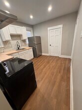 673 Myrtle Ave, Unit 1 in Albany, NY - Building Photo - Building Photo