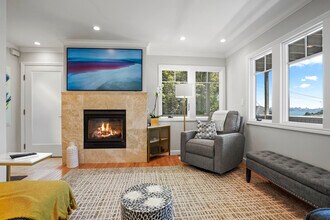 503 North St in Sausalito, CA - Foto de edificio - Building Photo