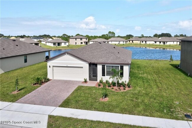 5076 Marble St in Grant Valkaria, FL - Building Photo - Building Photo