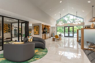 Rosemont Chamblee in Chamblee, GA - Building Photo - Interior Photo