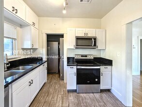 934 E 7th St in Tucson, AZ - Foto de edificio - Building Photo