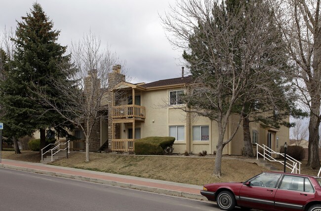 Mirage at Cheyenne Mountain Ranch in Colorado Springs, CO - Building Photo - Building Photo